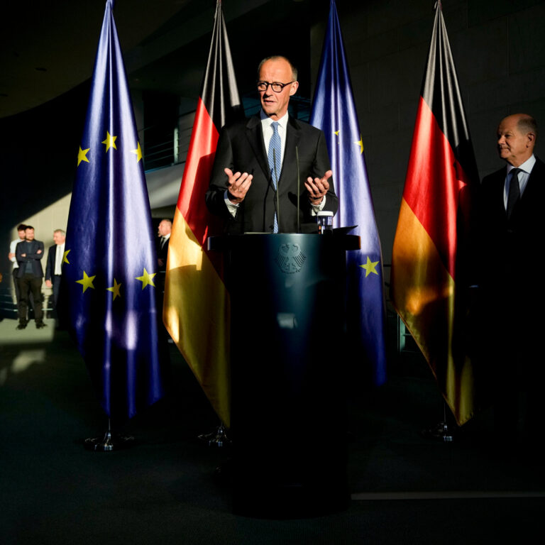 Germany Gets a New Chancellor, in Unexpectedly Dramatic Fashion