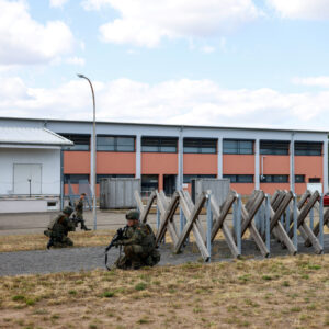 Germany Proposes Plan to Boost Recruitment or Resort to Draft